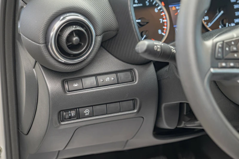 Nissan Juke 1.0DIG-T 7DCT/Lane Assist/FullLed/Navi/Камера/Подг, снимка 8 - Автомобили и джипове - 50690714