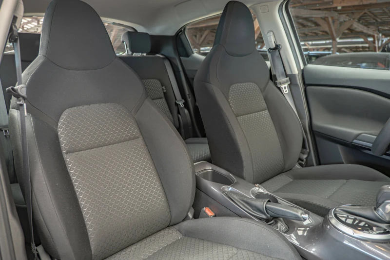 Nissan Juke 1.0DIG-T 7DCT/Lane Assist/FullLed/Navi/Камера/Подг, снимка 10 - Автомобили и джипове - 50690714