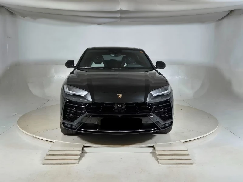 Lamborghini Urus FULL / CAMERA /, снимка 2 - Автомобили и джипове - 52444342