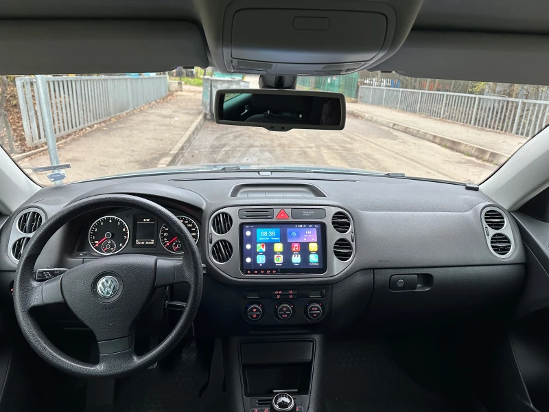 VW Tiguan, снимка 10 - Автомобили и джипове - 52663133