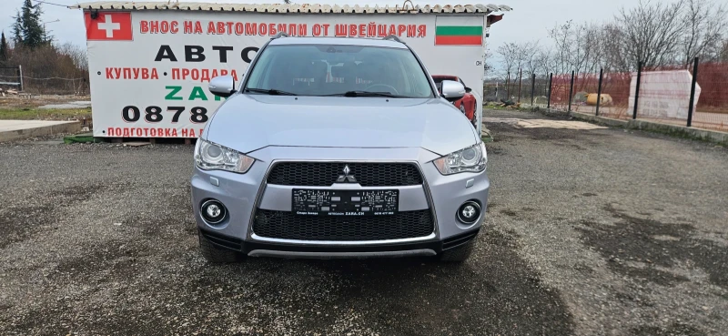 Mitsubishi Outlander 2.4i SWISS 6+ 1, снимка 2 - Автомобили и джипове - 53183978