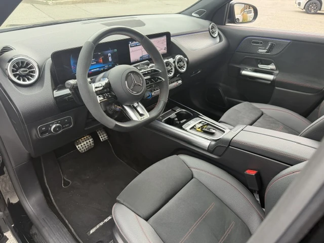 Mercedes-Benz GLA GLA 35 4MATIC | 2025 | PANORAMA | BURMESTER | 21&#, снимка 7 - Автомобили и джипове - 55828419