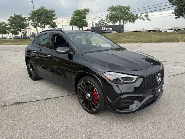 Mercedes-Benz GLA GLA 35 4MATIC | 2025 | PANORAMA | BURMESTER | 21&#, снимка 4 - Автомобили и джипове - 55828419