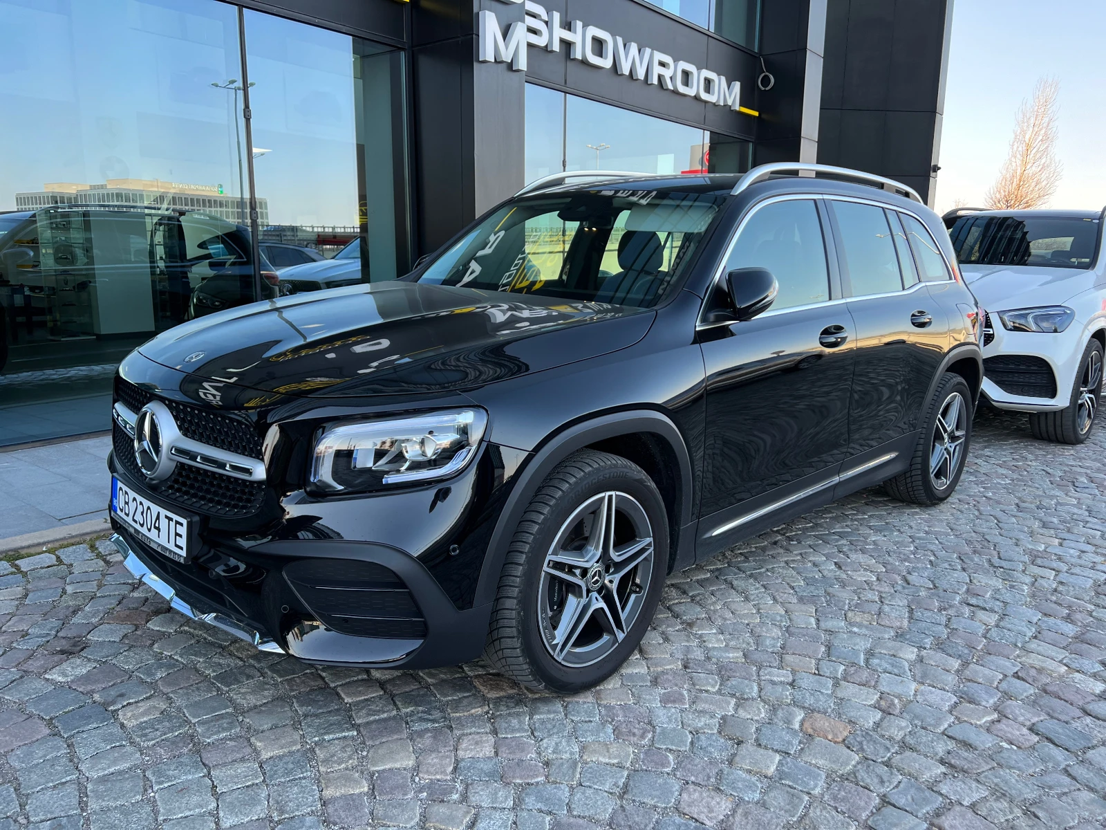 Mercedes-Benz GLB 2500лв месечна вноска оперативен лизинг, снимка 1