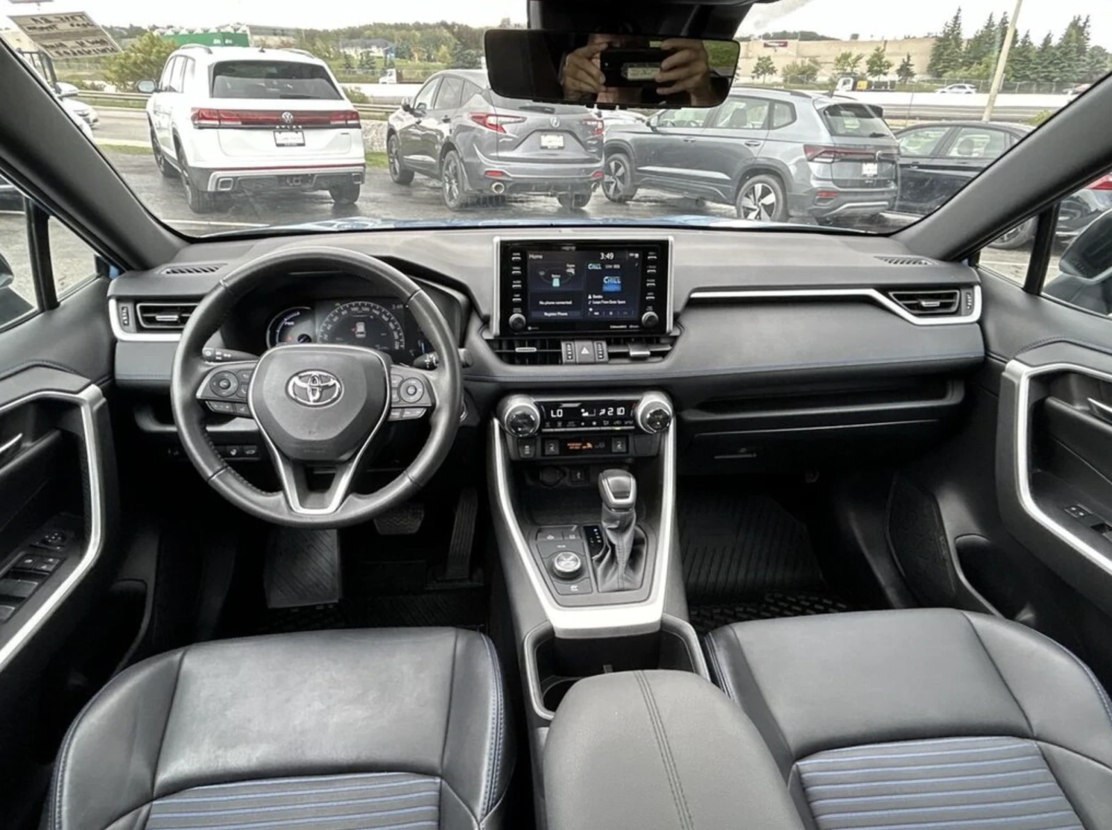 Toyota Rav4 2022 Toyota RAV4 Prime XSE Hybrid - изображение 10