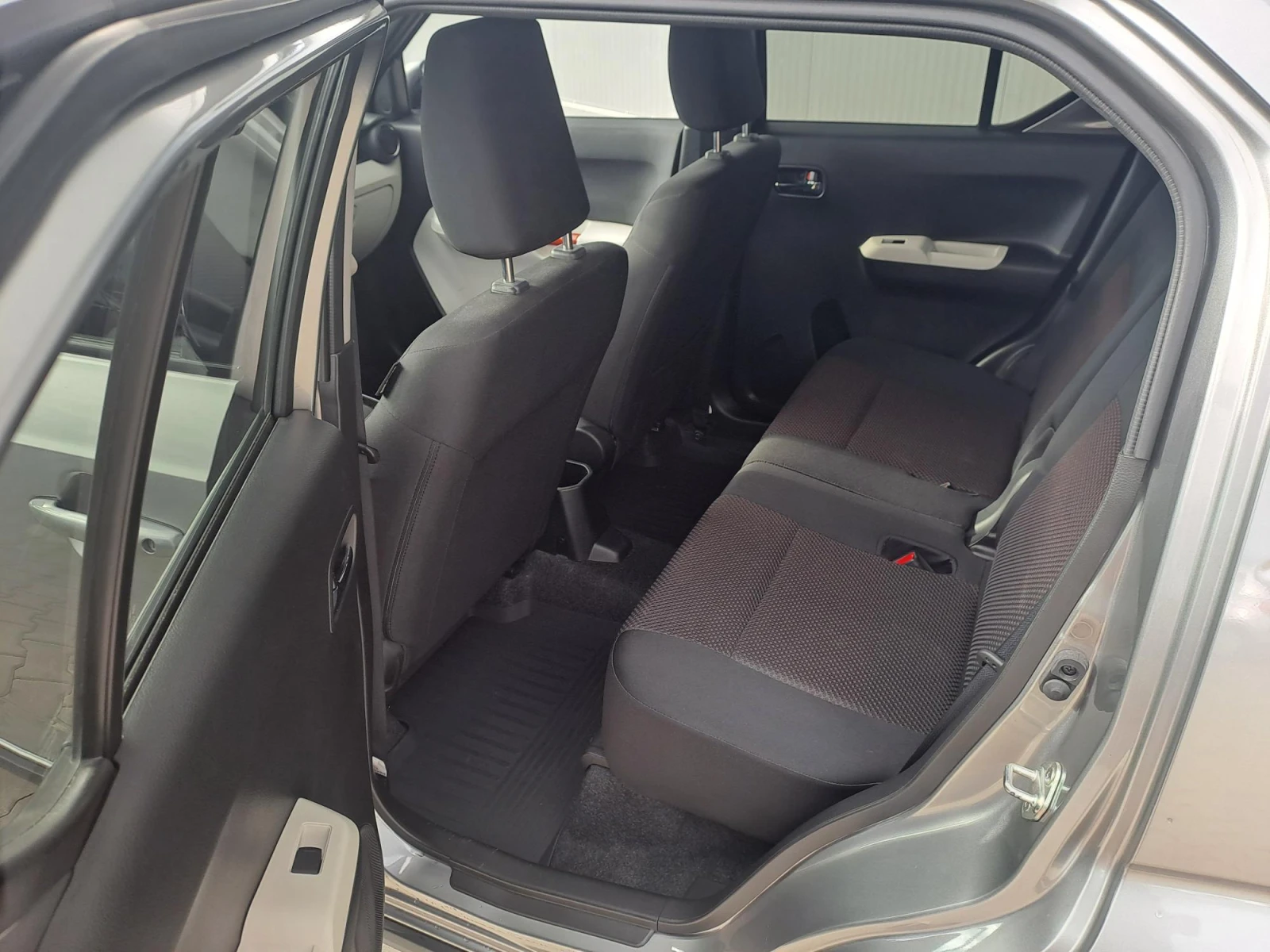 Suzuki Ignis 1.2 GLX AUTOMATIC   | Mobile.bg   8