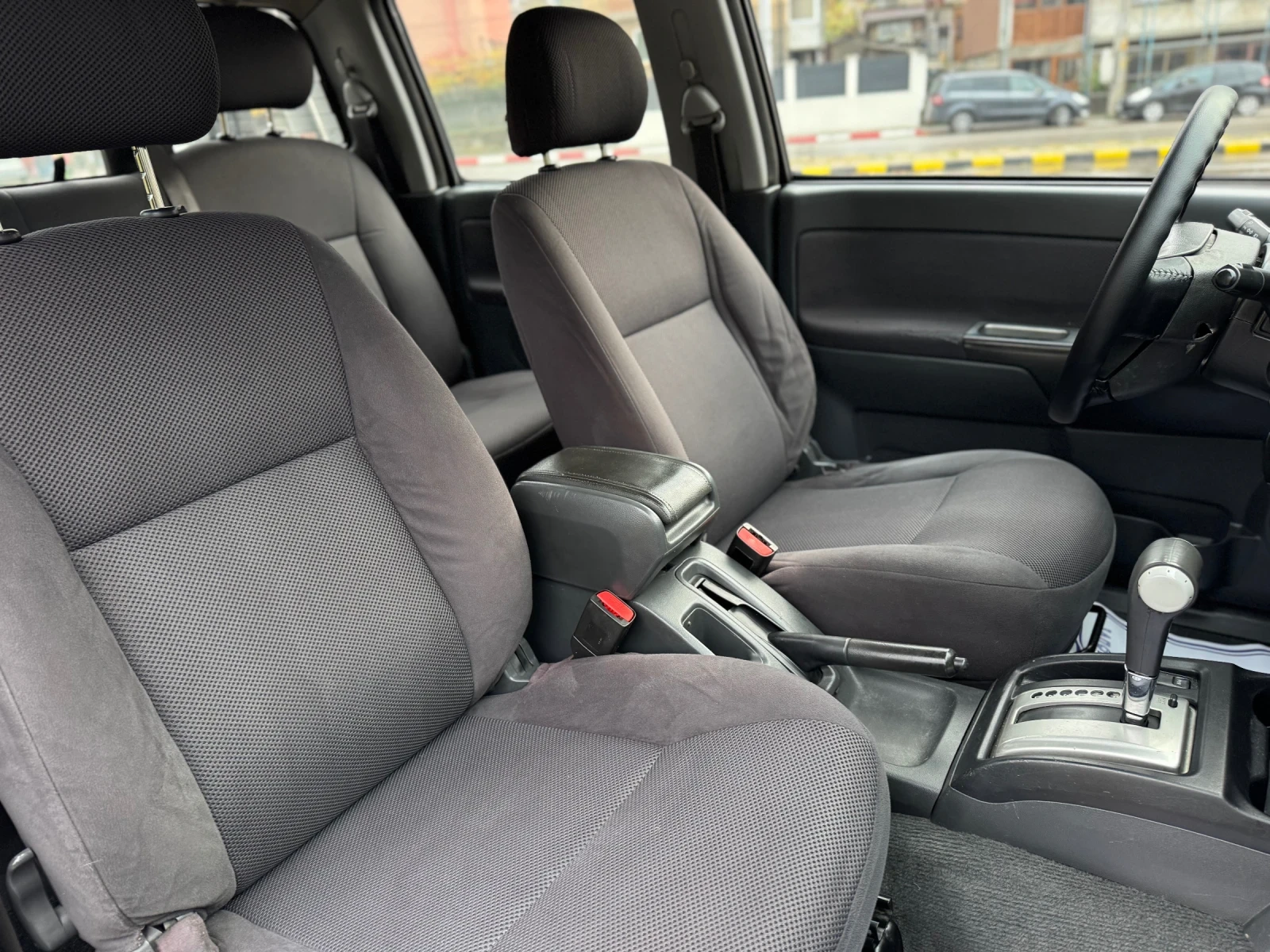 Isuzu D-max 3.0D *  | Mobile.bg   14