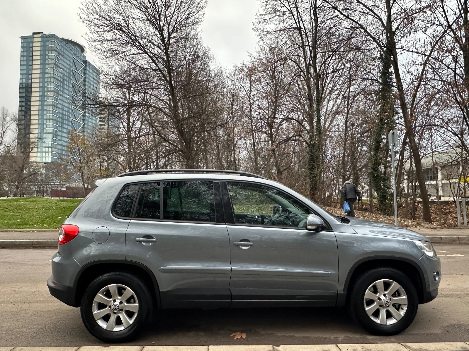 VW Tiguan  - изображение 4