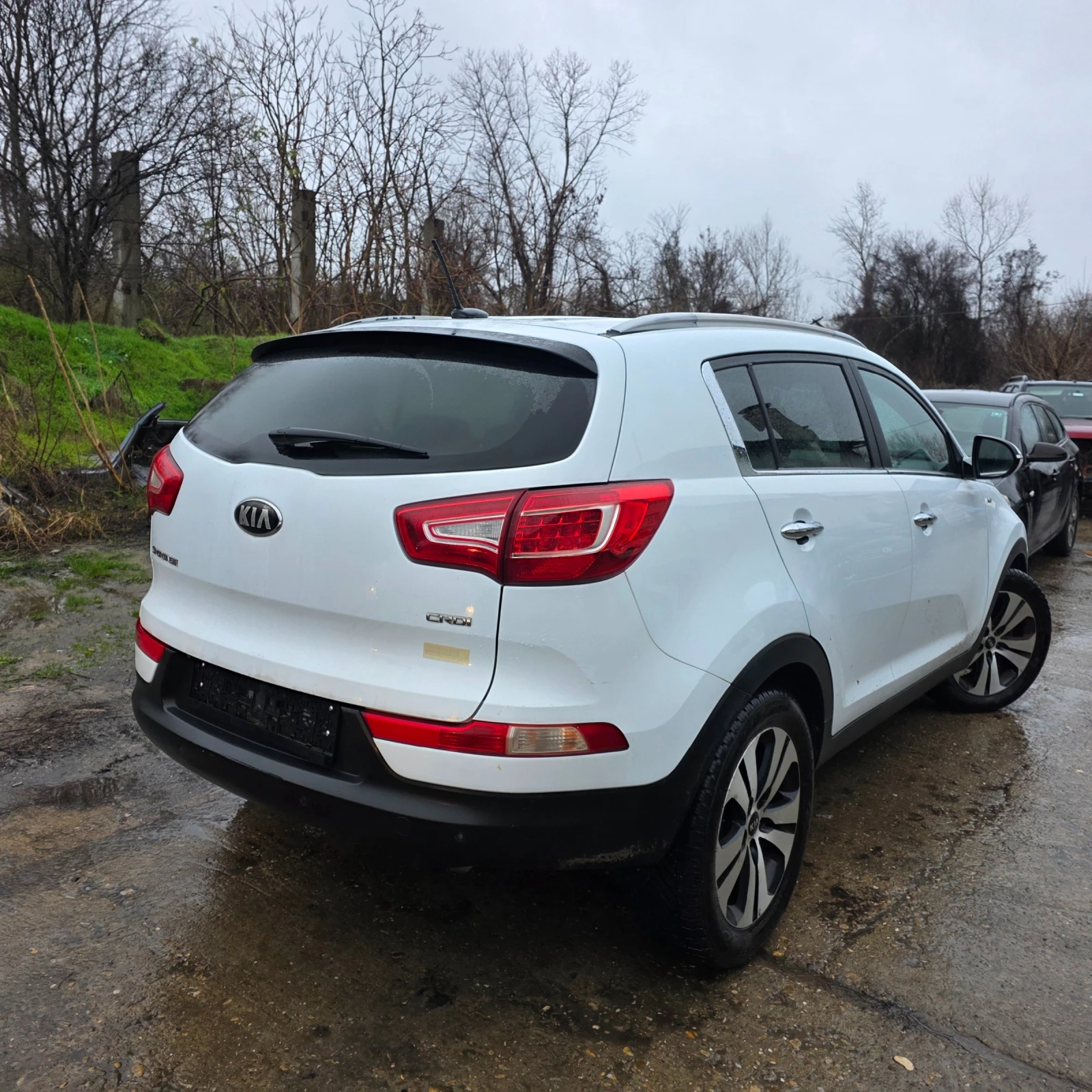 Kia Sportage 2.0 4x4 KOJA NAVI XENON PODGREV FULL TOP - изображение 7
