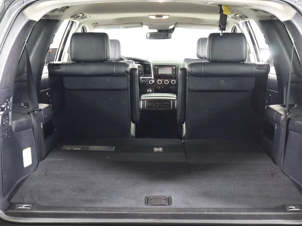 Toyota Sequoia TRD SPORT * * 4WD* * СЕРВИЗНА ИСТОРИЯ * * , снимка 15 - Автомобили и джипове - 54034581