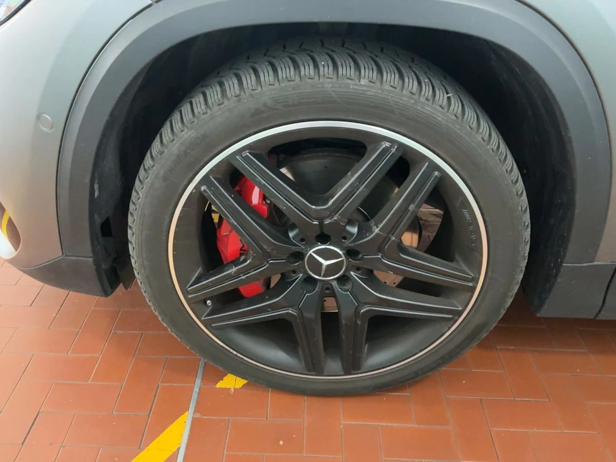 Mercedes-Benz GLA 35 AMG 4Matic/Multibeam/Камера/Ел. седалки, снимка 9 - Автомобили и джипове - 54148399