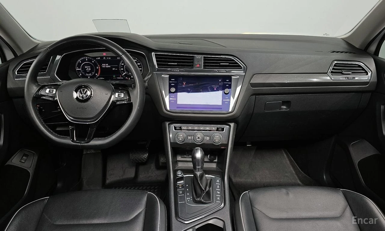 VW Tiguan Allspace * 2.0TDI* PRESTIGE* КОЖА* ПОДГРЕВ* ПАНОРАМА* HEAD-, снимка 6 - Автомобили и джипове - 54497460
