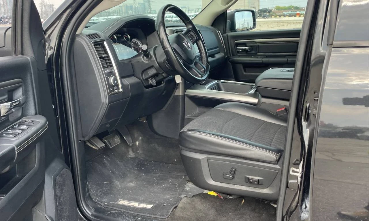 Dodge RAM 1500, снимка 14 - Автомобили и джипове - 54840272