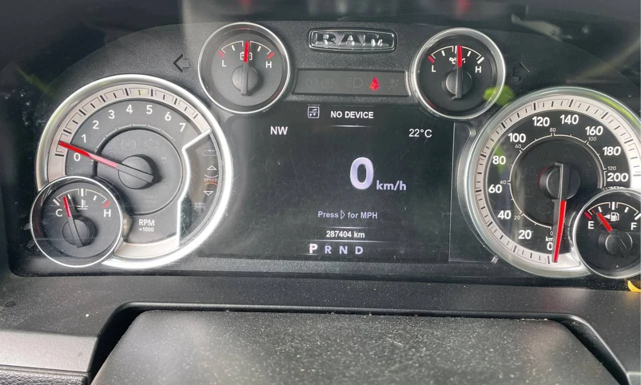 Dodge RAM 1500, снимка 7 - Автомобили и джипове - 54840272