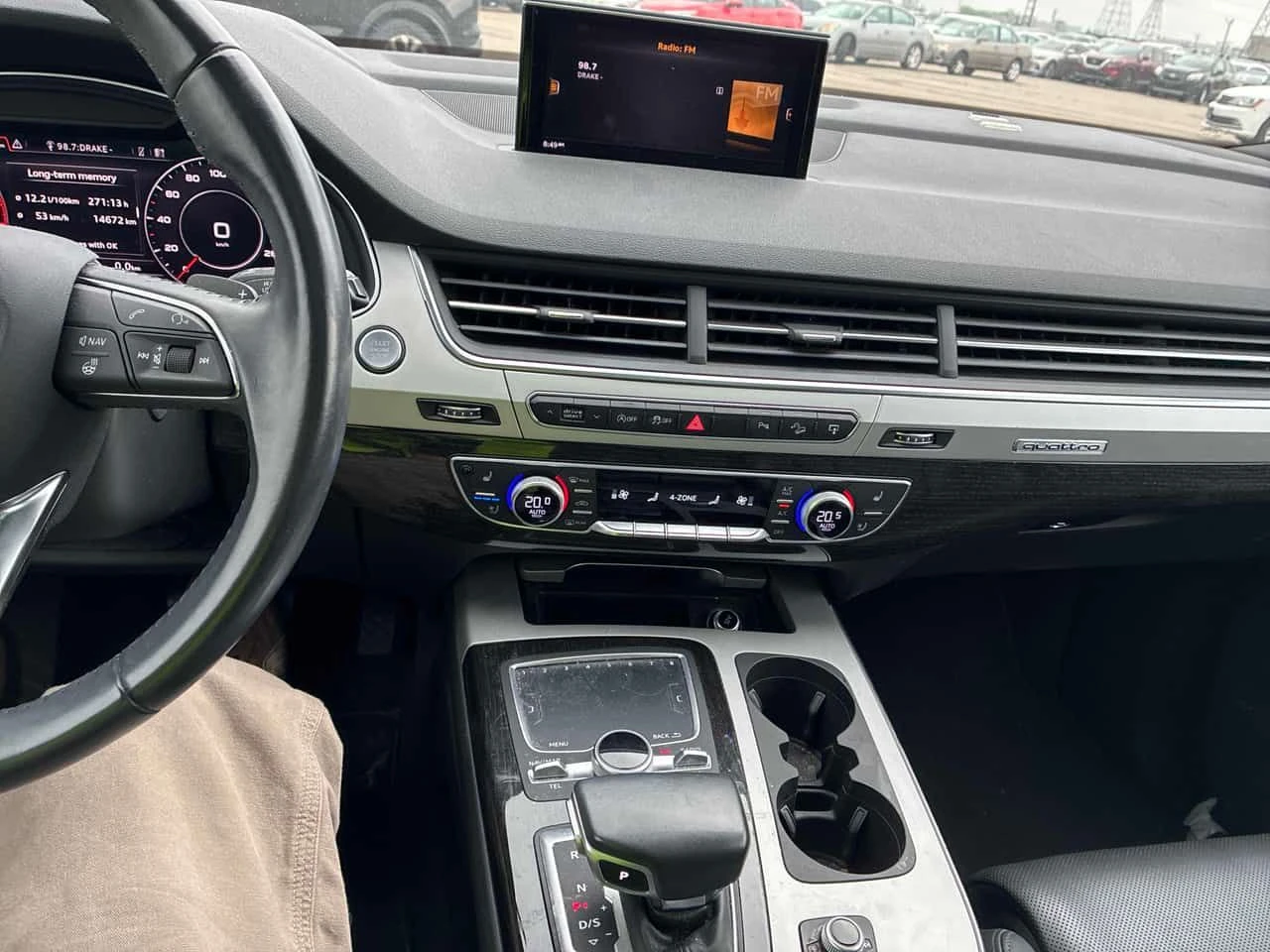 Audi Q7 Technik/ПАНОРАМА/ДИСТРОНИК/360/ОБДУХВАНЕ, снимка 9 - Автомобили и джипове - 55064920