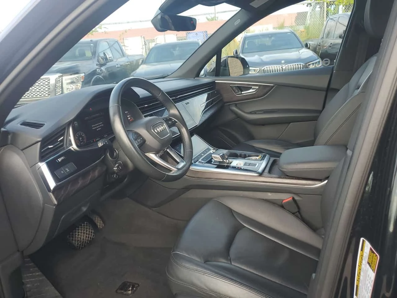 Audi Q7 * Progressiv 55 TFSI quattro * CARFAX * АВТОКРЕДИТ, снимка 5 - Автомобили и джипове - 55771941