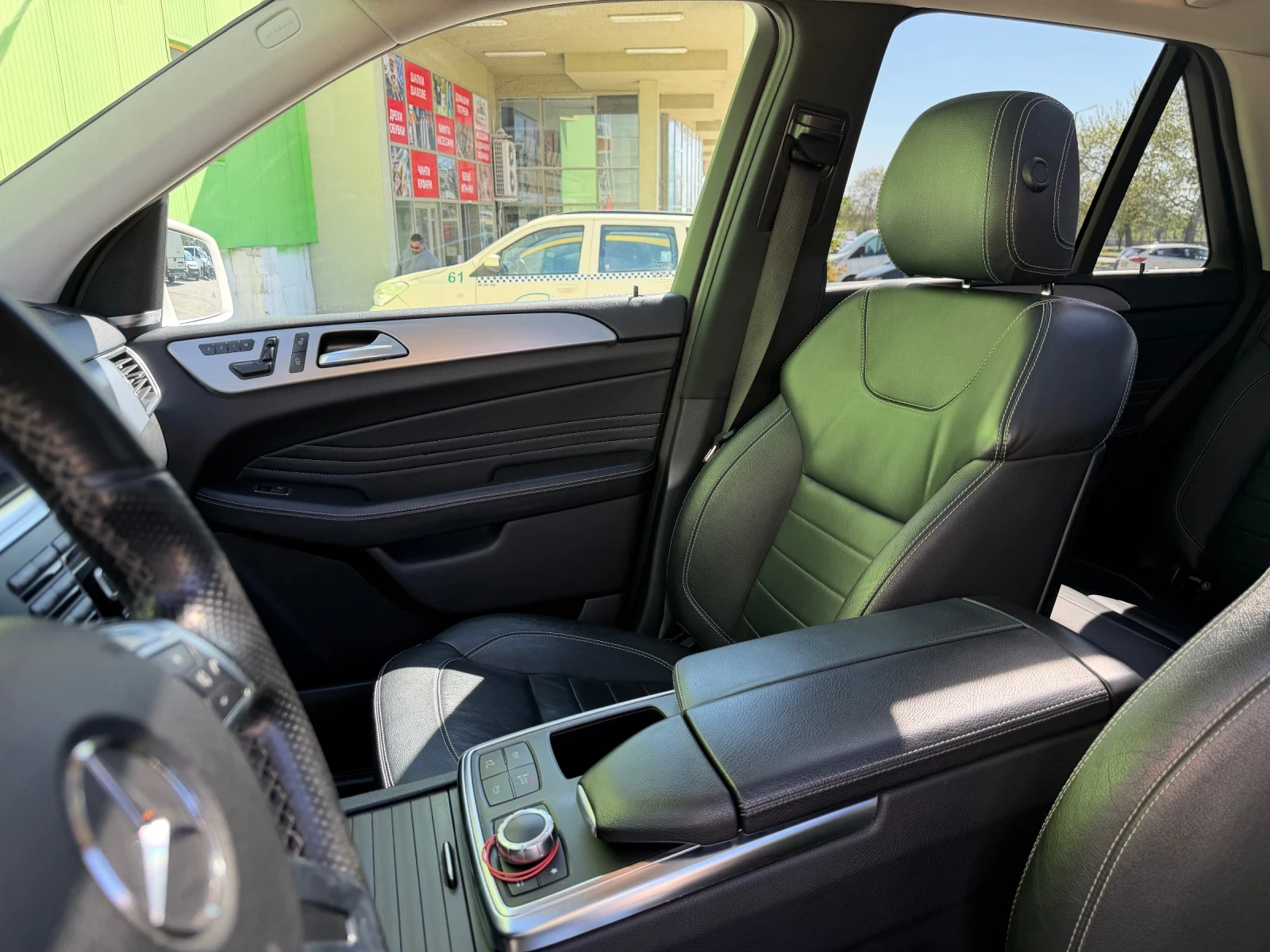 Mercedes-Benz ML 350, снимка 9 - Автомобили и джипове - 56373793