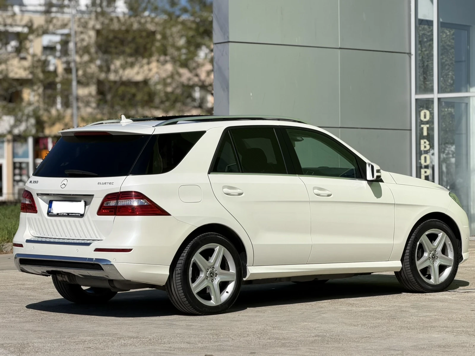 Mercedes-Benz ML 350, снимка 3 - Автомобили и джипове - 56373793