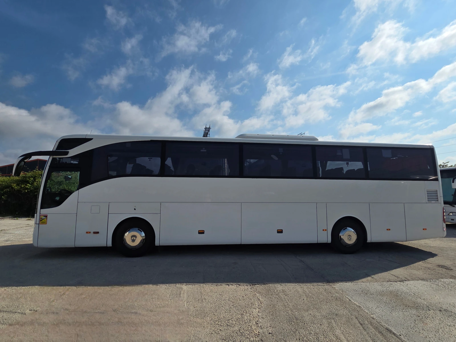 Mercedes-Benz Tourismo RHD 15 Luxline E5, снимка 4 - Бусове и автобуси - 54881764