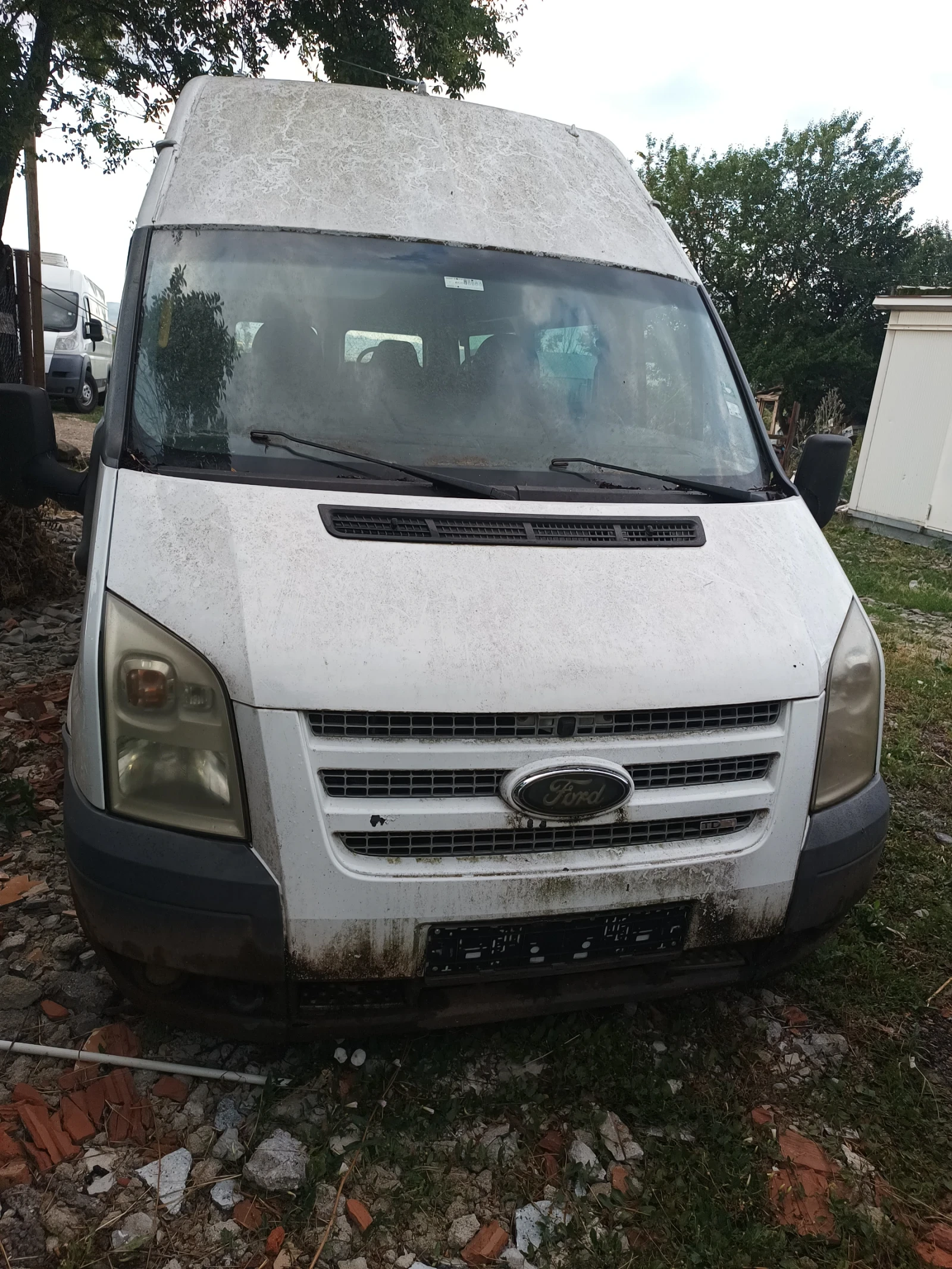 Ford Transit Пътнически