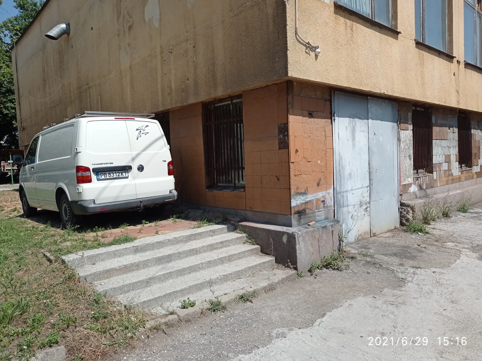 VW Transporter, снимка 2 - Бусове и автобуси - 56121138