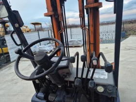 Мотокар Toyota 1.8 тона / РОТАТОР + ЩИПКА / ОРИГИНАЛНА БОЯ !, снимка 11