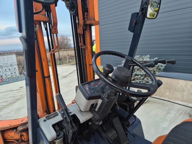 Мотокар Toyota 1.8 тона / РОТАТОР + ЩИПКА / ОРИГИНАЛНА БОЯ !, снимка 9 - Индустриална техника - 49458895