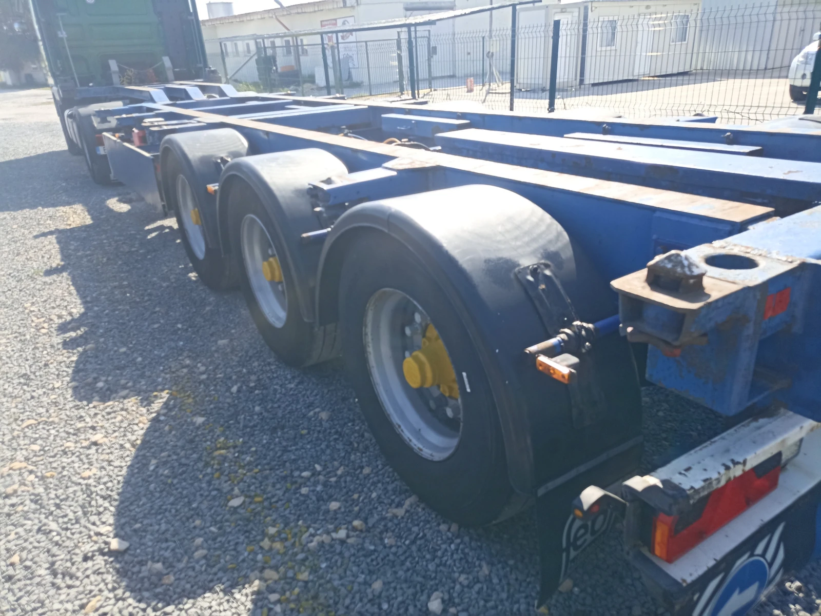 ����������� Renders | Mobile.bg � ����������� 3