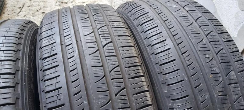 Гуми Зимни 255/55R20, снимка 4 - Гуми и джанти - 33369232