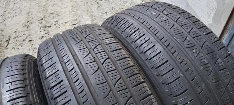 Гуми Зимни 255/55R20, снимка 3 - Гуми и джанти - 33369232