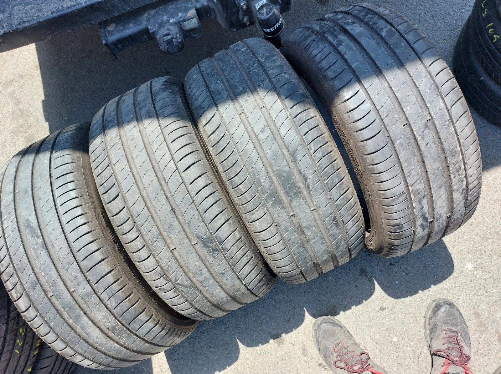 ���� 235/45R17 | Mobile.bg � ����������� 2