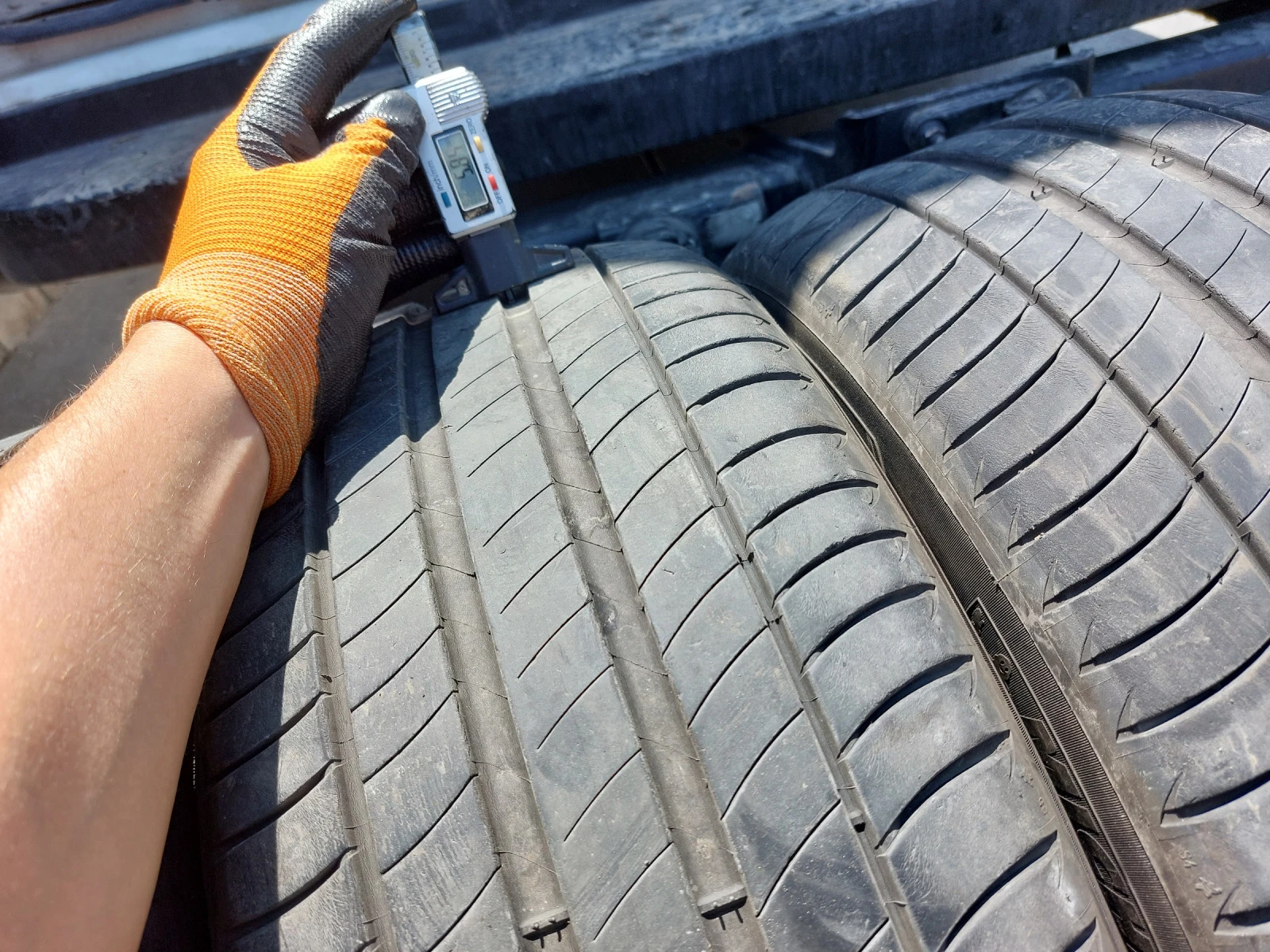 ���� 235/45R17 | Mobile.bg � ����������� 5