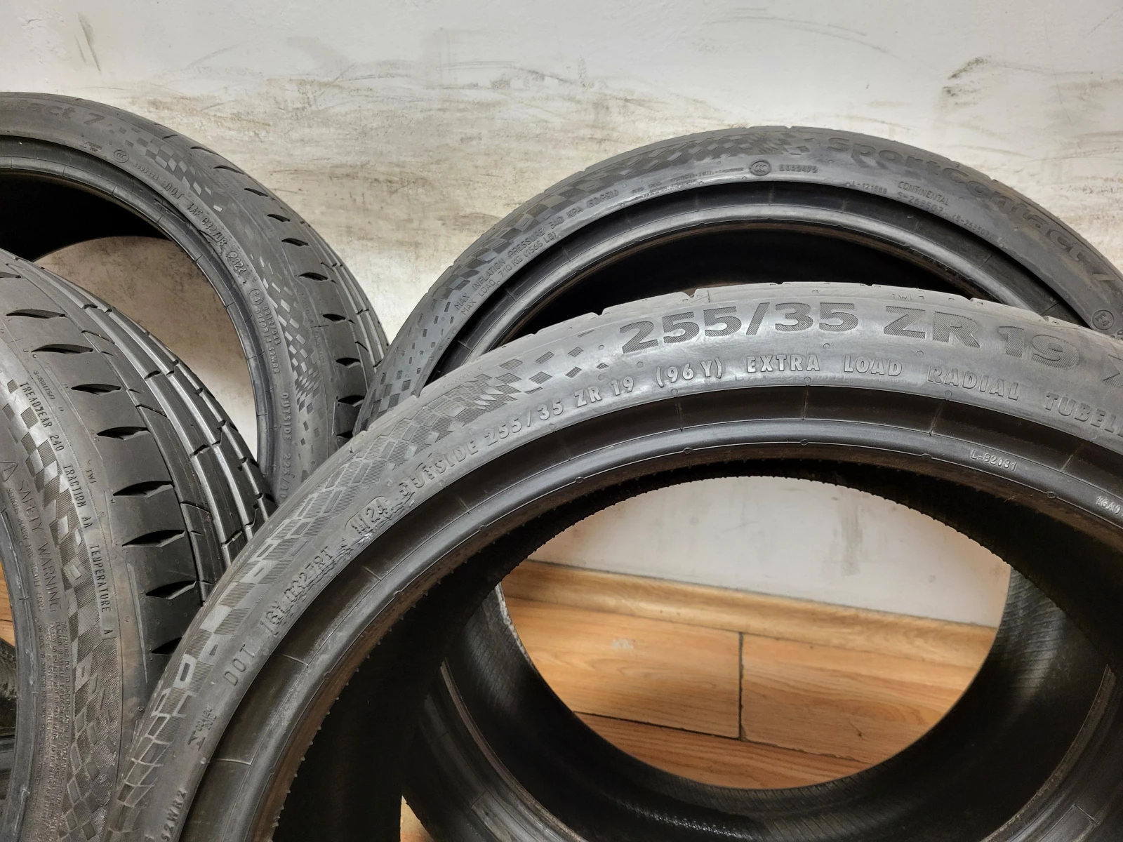 ���� 225/40R19 | Mobile.bg � ����������� 9