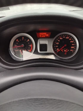 Renault Clio III 1.5 DCI, снимка 10
