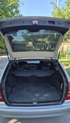 Mercedes-Benz C 220 W203, снимка 6