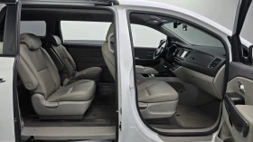 Kia Carnival LUXURY * 9 МЕСТНА* КРАЙНА ЦЕНА* , снимка 10