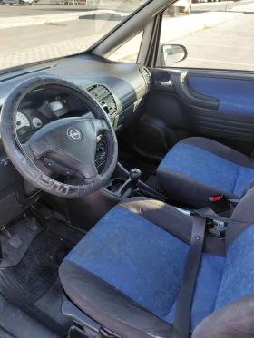 Opel Zafira, снимка 10