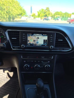 Seat Leon 2.0 tdi, снимка 11