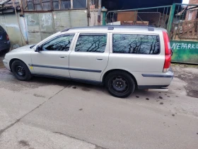 Volvo V70 - 2300 € / 4498.41 лв. - 15602023 3