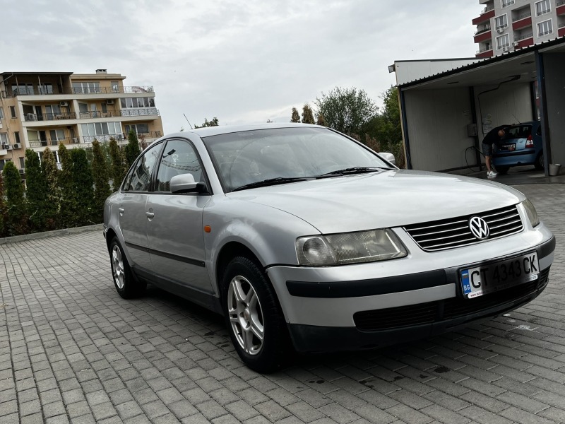 VW Passat, снимка 3 - Автомобили и джипове - 43095740