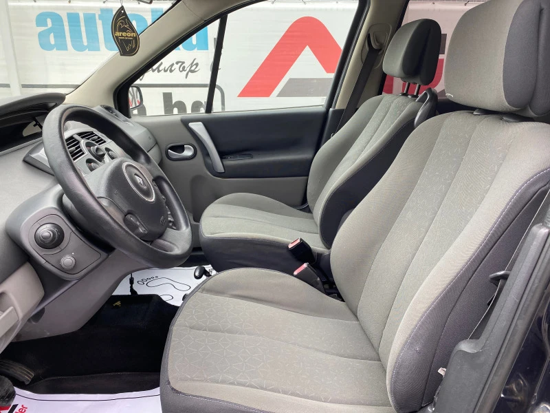 Renault Scenic 1.6i-112кс= 6СКОРОСТИ= 7МЕСТА= АВТОПИЛОТ= КСЕНОН, снимка 7 - Автомобили и джипове - 44845084