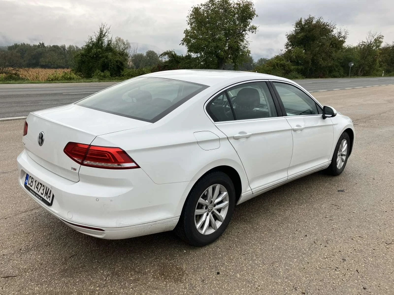 VW Passat B8, снимка 4 - Автомобили и джипове - 47829633