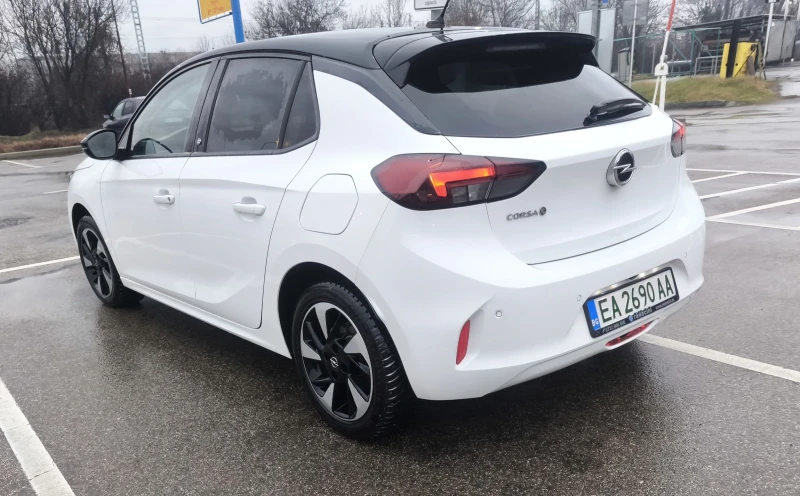 Opel Corsa Е- corsa, снимка 4 - Автомобили и джипове - 48289297