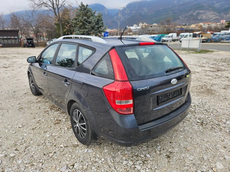 Kia Ceed 1.6/FACELIFT/CRDI , снимка 3 - Автомобили и джипове - 48311195