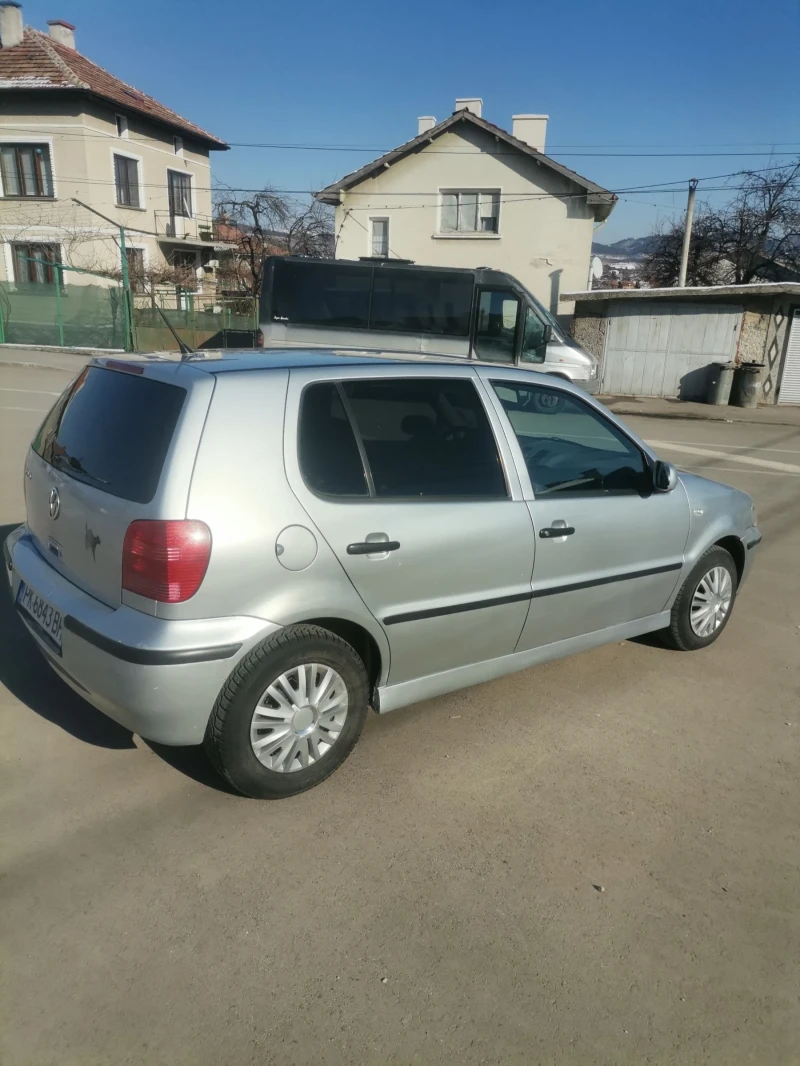 VW Polo, снимка 2 - Автомобили и джипове - 49223369