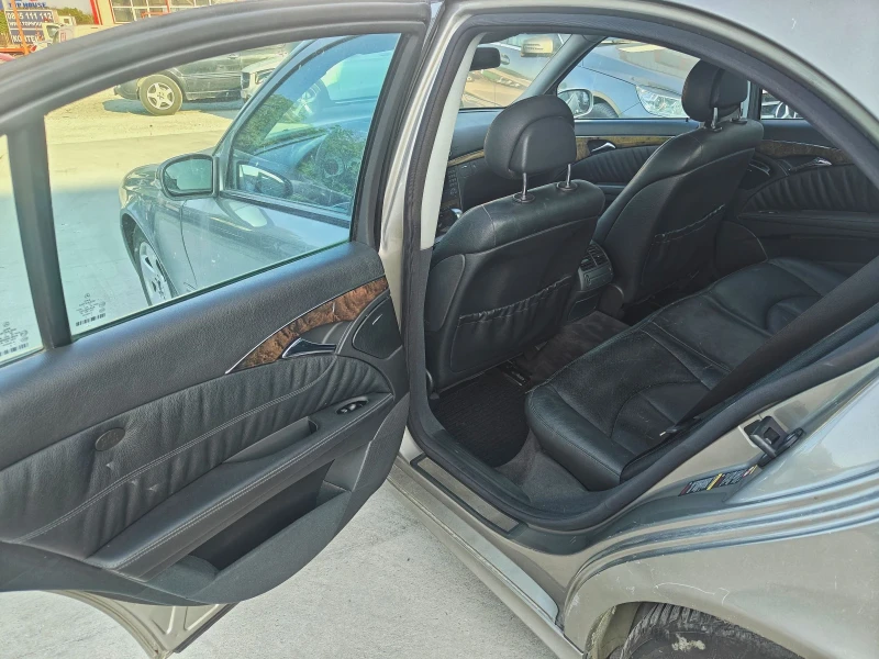 Mercedes-Benz E 320 280 CDI РЕДОВИ МОТОР!, снимка 5 - Автомобили и джипове - 50499063