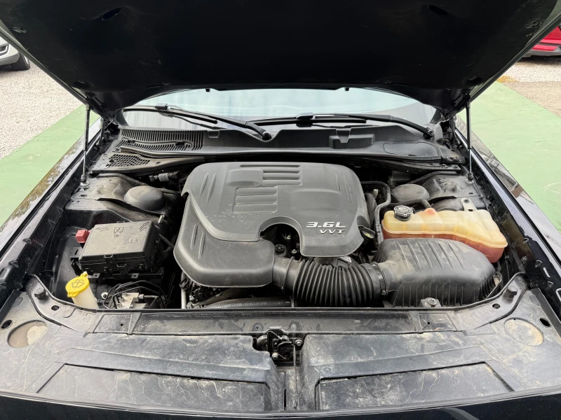 Dodge Challenger SXT, снимка 17 - Автомобили и джипове - 52012318