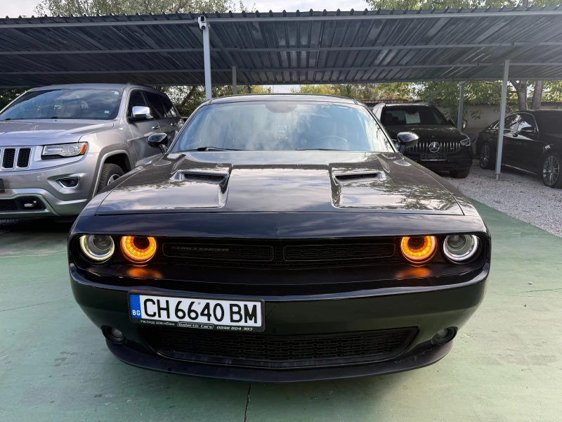 Dodge Challenger SXT, снимка 2 - Автомобили и джипове - 52012318