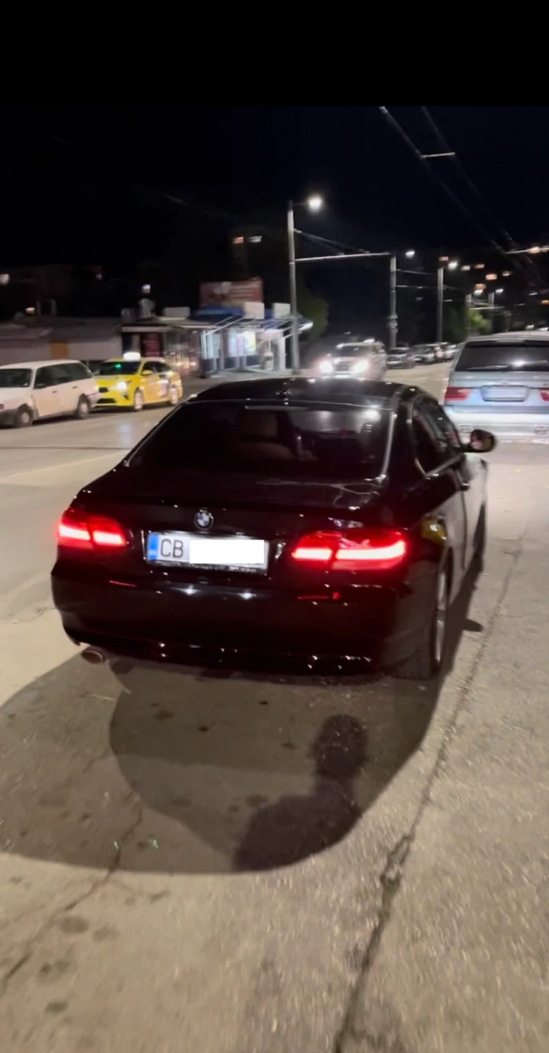 BMW 320 BI-XENON/xDrive/KEYLESS, снимка 13 - Автомобили и джипове - 52324608