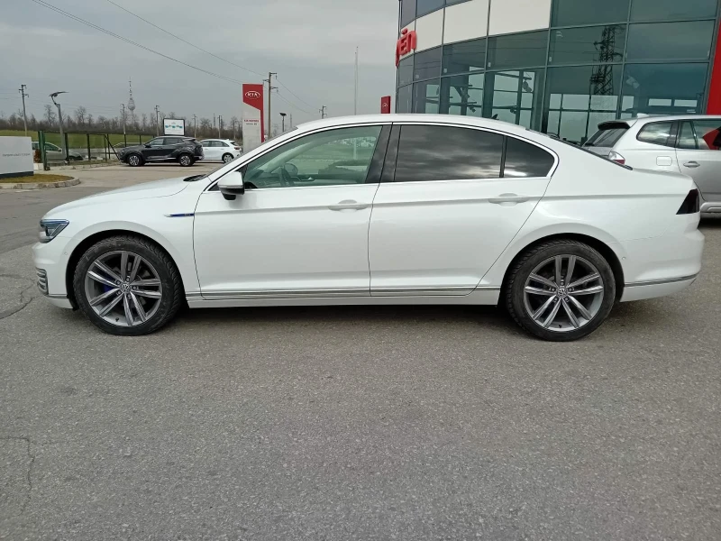 VW Passat GTE 218k.c, снимка 5 - Автомобили и джипове - 52711160